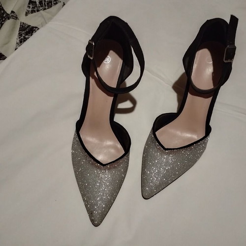 Silver and black high heel pumps size 36
