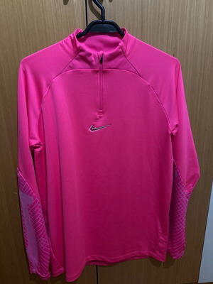 Nike training top pink like new, size M
