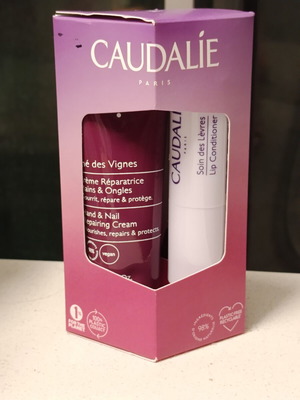 Caudalie hand repairing cream and lip conditioner set