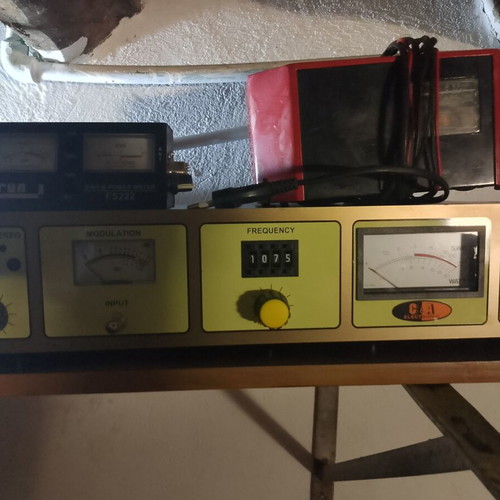 C&A PLL FM broadband 30 watt tuner