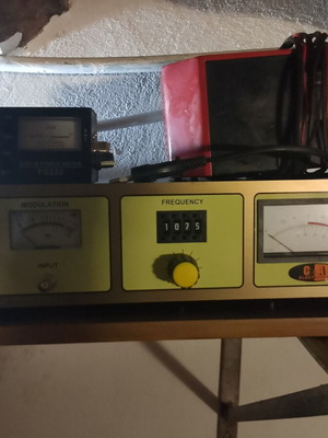 C&a pll FM broadband 30 watt amplifier