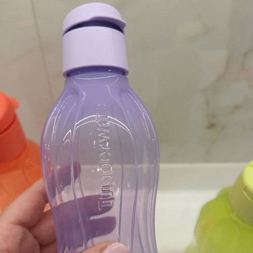 Tupperware bottle 750 ml new