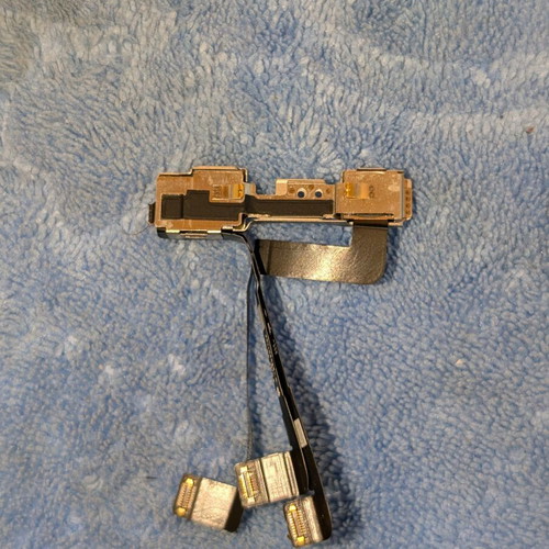 iPhone 11 Pro Max Front Camera like new, genuine part