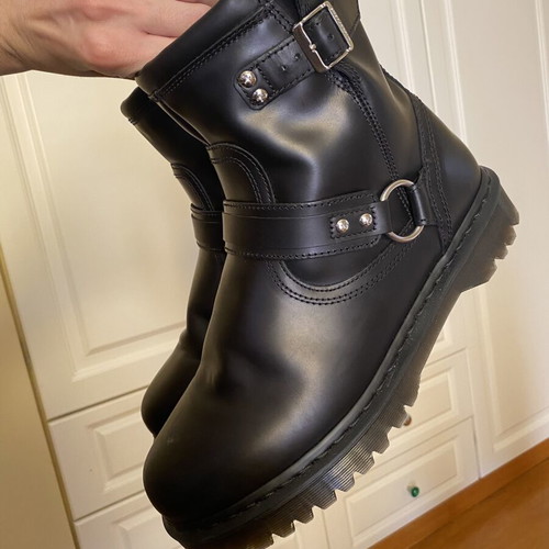 Dr. Martens Anistone boots like new, size 46, black