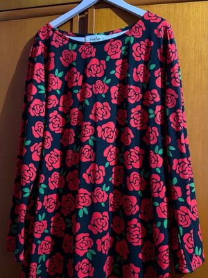 Chaton midi dress floral print like new, size M