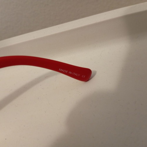 Criminal red sunglasses like new
