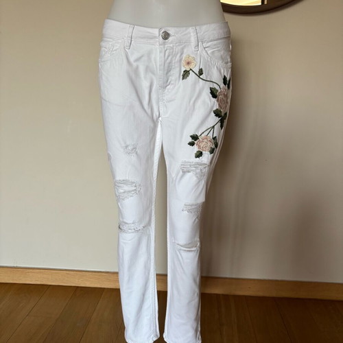 Tally Weijl jeans with floral design size 38 like new