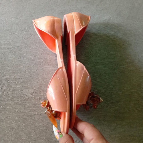 Flat sandals size 40, like new, orange