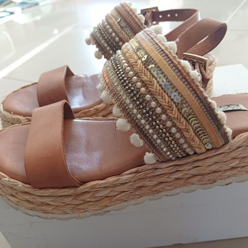 Sofia Manta sandals size 37 like new with handmade embroidery