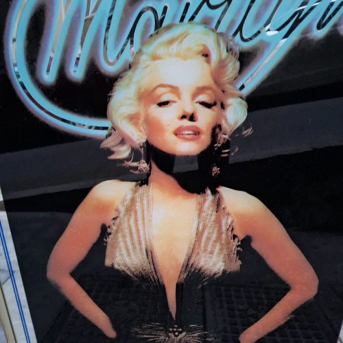 Marilyn Monroe mirror used in excellent condition 82x56.5