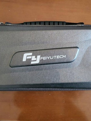 Gimbal Selfie Stick FeiyuTech Vimble 2 σαν καινούργιο με θήκη και δώρο μετατροπέα