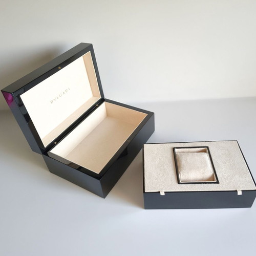 Bvlgari wooden lacquered luxury watch storage box new