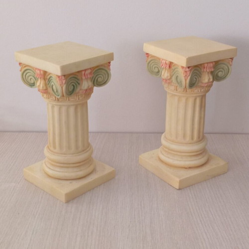 Alabaster decorative columns of ancient Greek type like new, set of 2