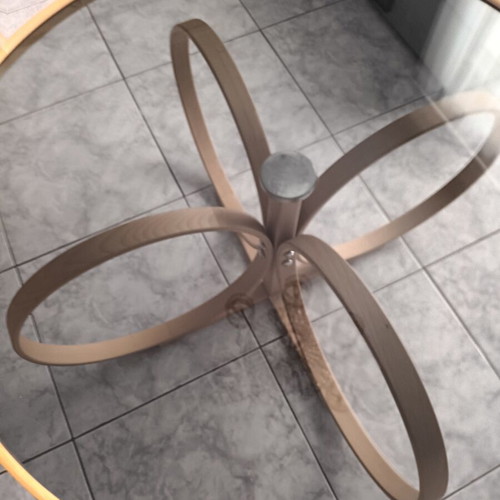 Round coffee table Tokyo with smoked glass and unique base
