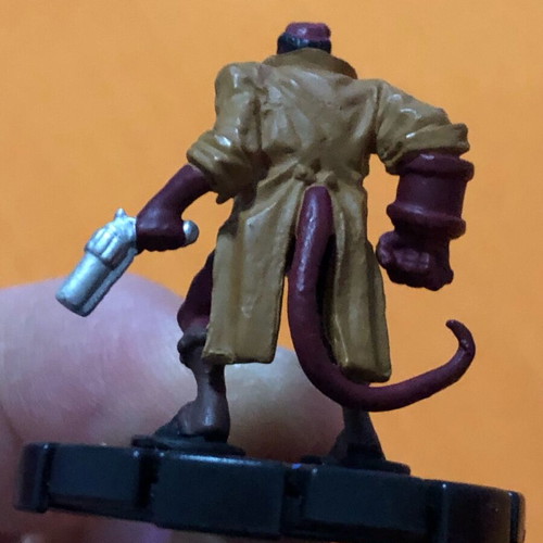 Hellboy B.P.R.D. HeroClix #068 like new
