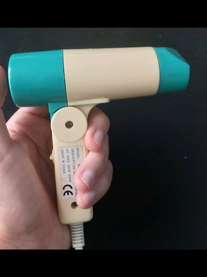 Pocket hair dryer like new