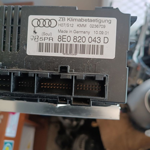 Climate Control Switches for Audi A4 '00-'04 used