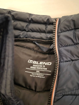 Blend 3XL Sleeveless Jacket like new, blue