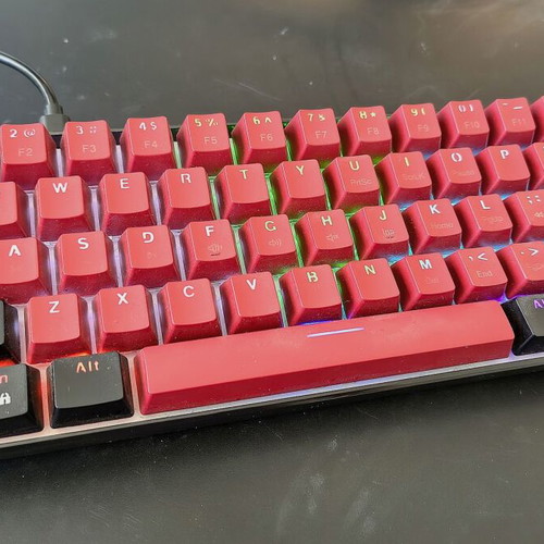 Snpurdiri V900 60% Mechanical Keyboard like new, red switches