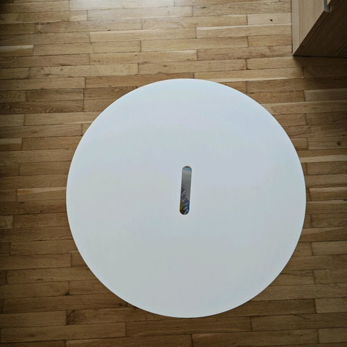 Storage coffee table like new