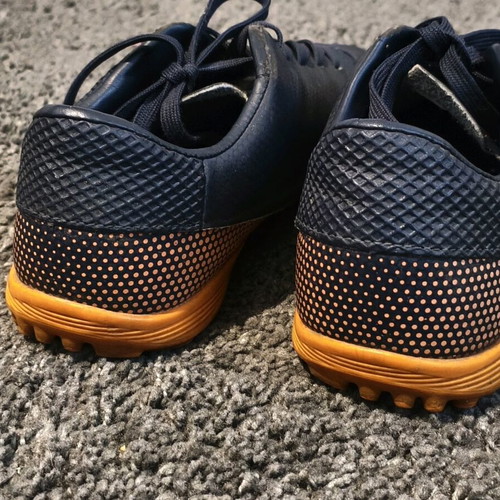 Kappa football boots used, size 38, blue with orange details