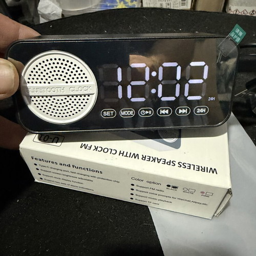 Bluetooth speaker with digital clock and FM radio U-01