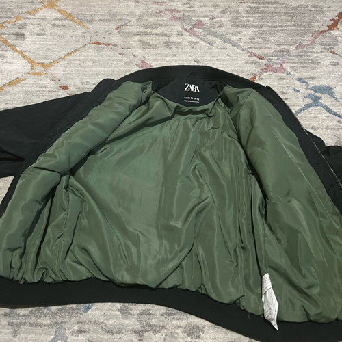 Zara jacket like new, size 13-14 164cm, black and green