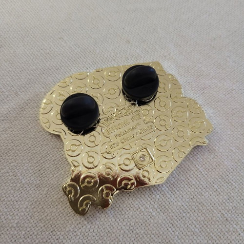 Pokemon pin badge