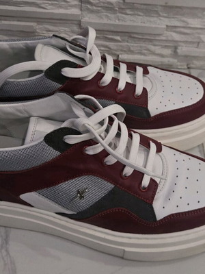 Cesare Paciotti leather sport shoes size 44 like new, white