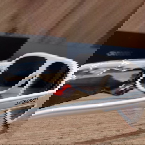 Ανδρικά γυαλιά ηλίου Carrera καινούργια