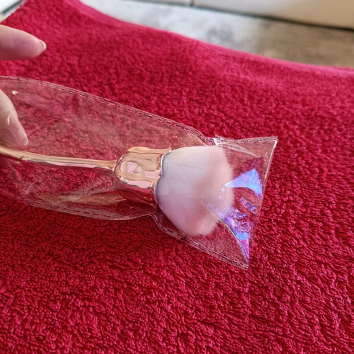 Women’s makeup brush new rose-shaped design