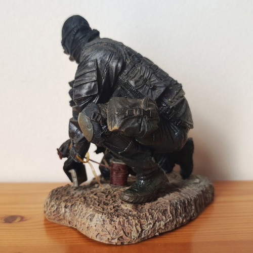 McFarlane Military Series 7 Army Special Forces Night Ops action figure