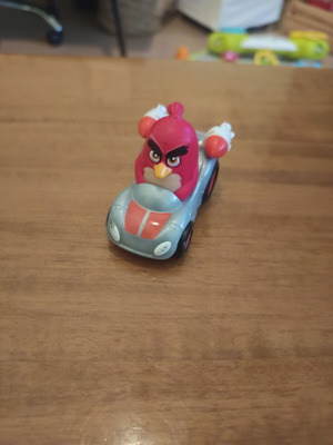 Angry Birds μίνι αμαξάκι με μηχανισμό pull back σαν καινούργιο