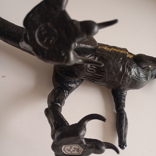 Jurassic World Attack Indoraptor action figure with sound and lights