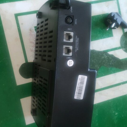 Voltage stabilizer used in fairly good condition