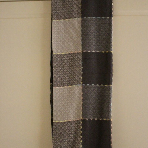 Scarf with pattern and Doca label grey, new