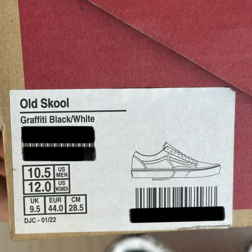 Vans Old Skool Graffiti Black/White size 44 like new with original box
