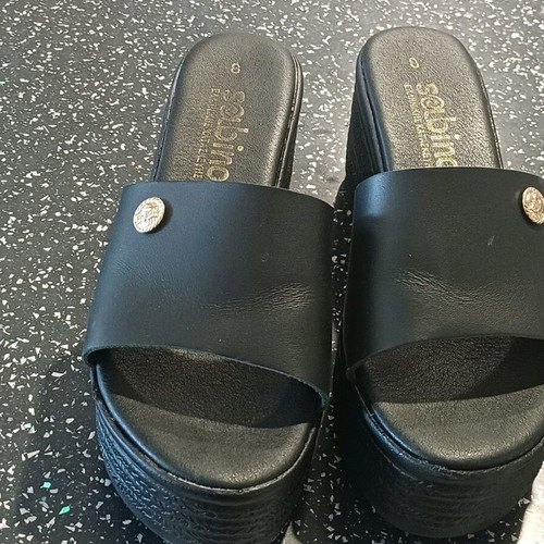 Sabino leather summer platform sandals like new, size 38, black