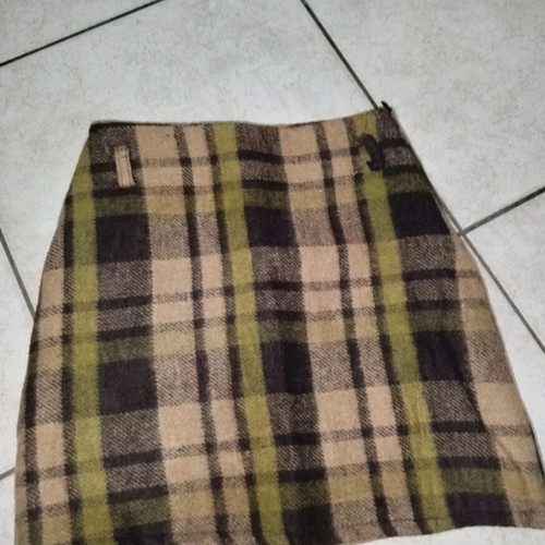 Mini skirt like new with zipper size S 36 8