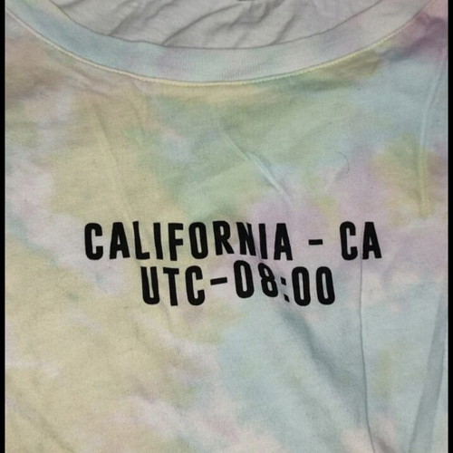 Bershka Washed Out T-Shirt like new, 100% cotton, colorful