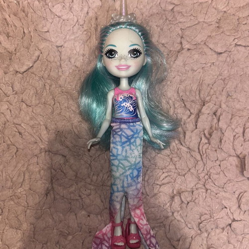 Enchantimals Naddie Narwhal doll model FNH22-GJX41 like new by Mattel