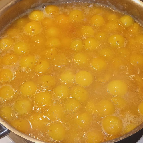 Organic homemade plum jam