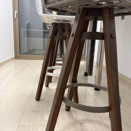 Electra kitchen chairs, 3 black and 1 white, adjustable with 4 legs