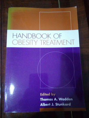 Handbook of Obesity Treatment βιβλίο ιατρικής άθικτο, μικρή εκδορά ράχης