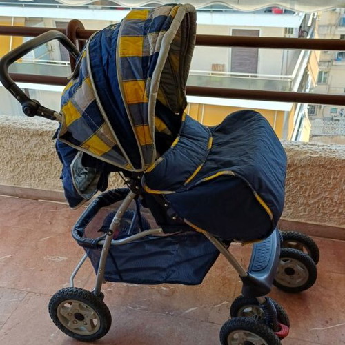 Baby stroller