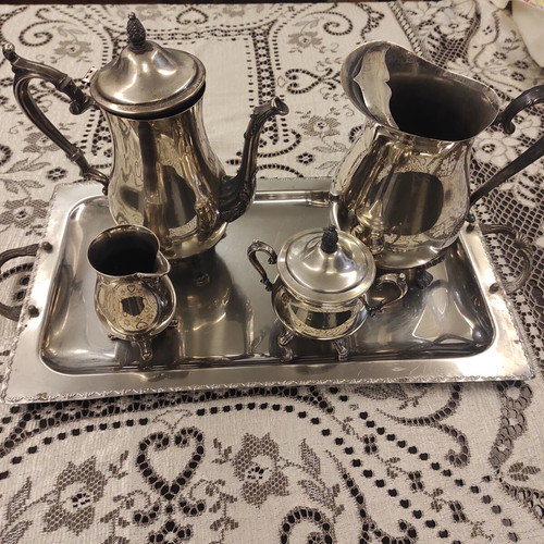 Silver-plated decorative canteen container tray set used