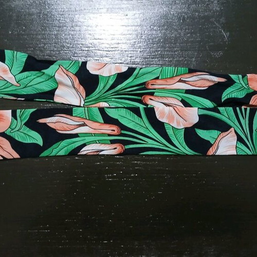 Hair or bag ribbon like new, multicolored
