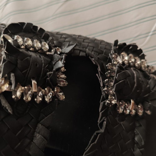 Inuovo women's leather flat sandals like new, black, size 39