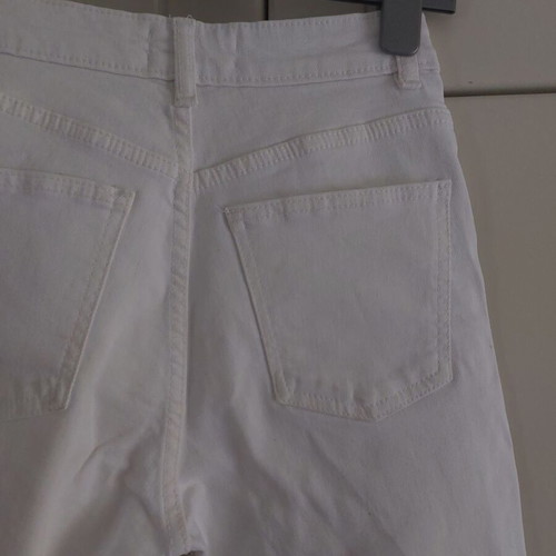 White Zara jeans size 34 like new