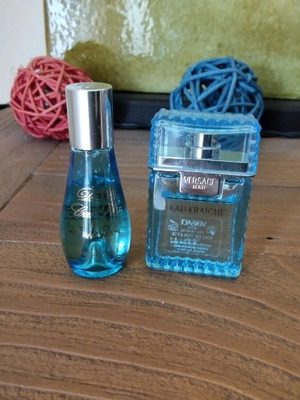 Mini perfumes Davidoff Cool Water Woman 5ml and Versace Eau Fraiche Man 7ml like new